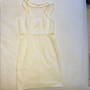 White bodycon dress